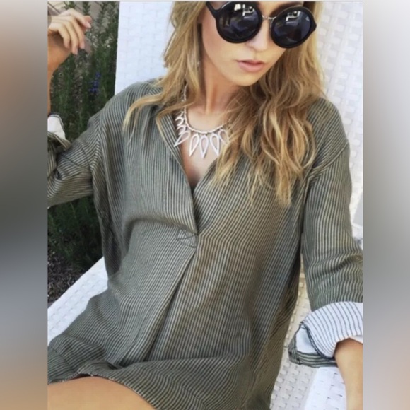 FREE PEOPLE On The Road Green Striped Blouse oversized Medium - Picture 2 of 4
